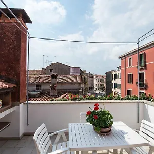 Appartamento Savoia & Jolanda 2, Venezia