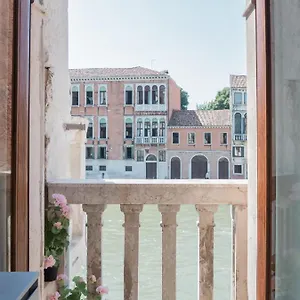  Apartment Palace Canal View By Wonderful Italy